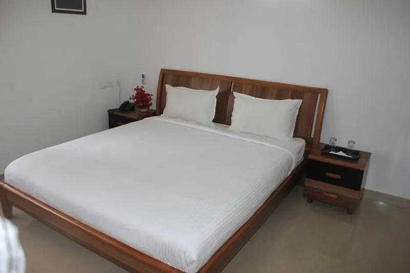 Lake Garden Resort