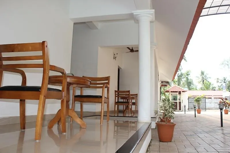 Lake Garden Resort India