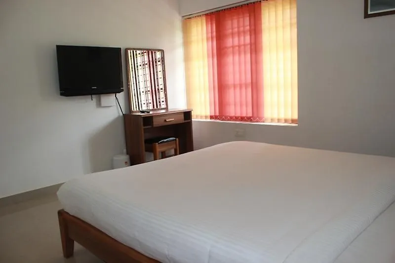 Lake Garden Resort