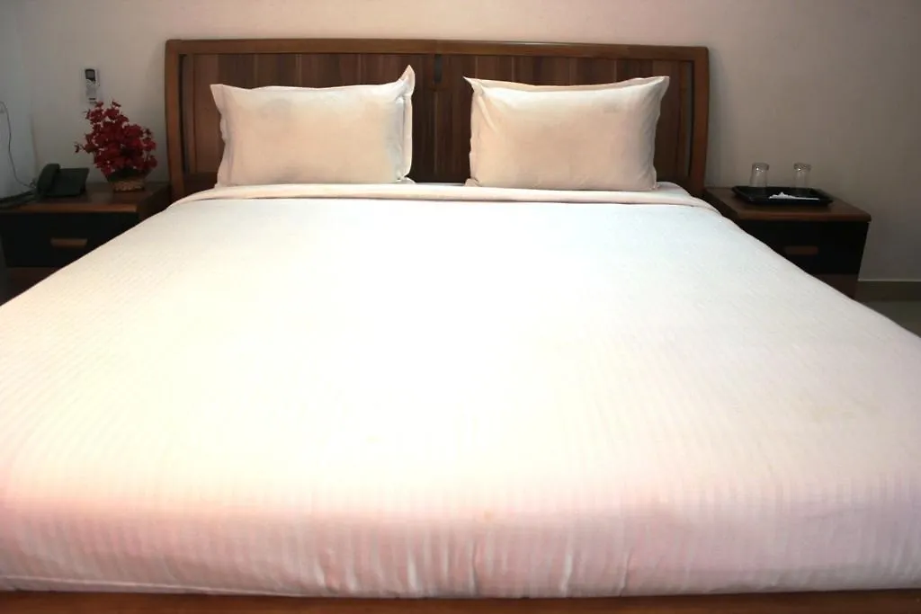 Lake Garden Resort 3*, Alappuzha